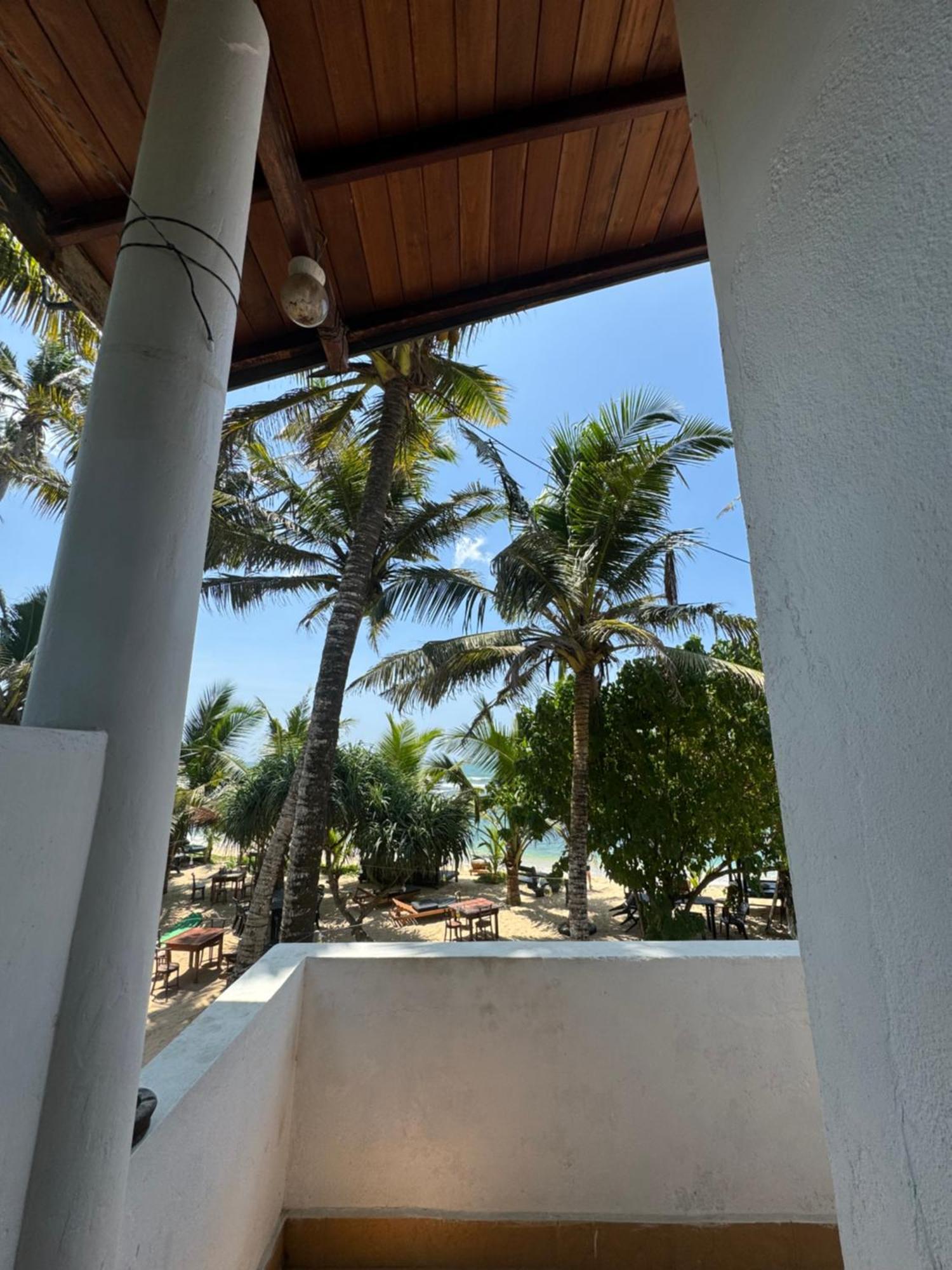 Sabine Holiday Resort And Restaurant 마타라 외부 사진