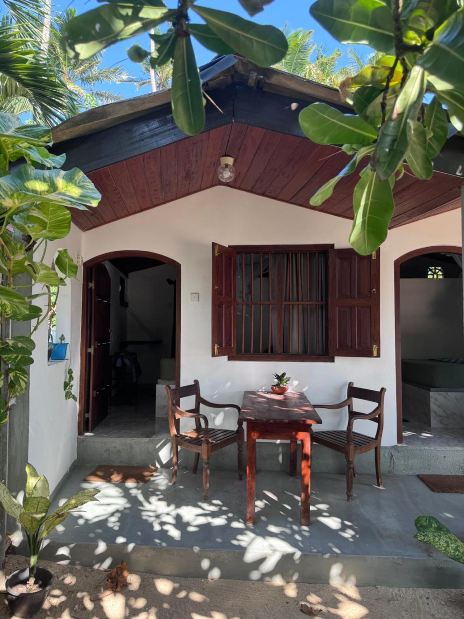 Sabine Holiday Resort And Restaurant 마타라 외부 사진